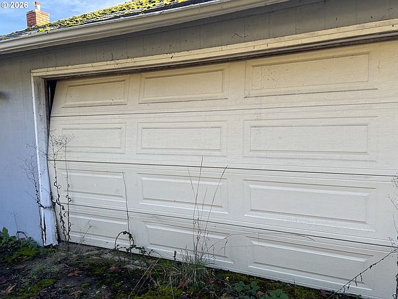 2nd image of 1161 Curtin Rd