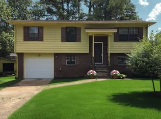 3719 Steadman Dr NW, Huntsville, AL 35810