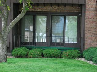 17618 71st Ct #3, Tinley Park, IL 60477