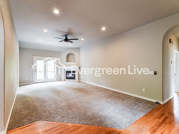 3rd image of 15 Hastings Ln
