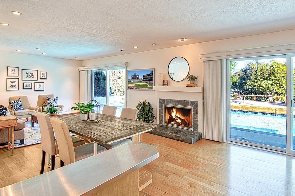 1st image of 25761 Sabina Ave