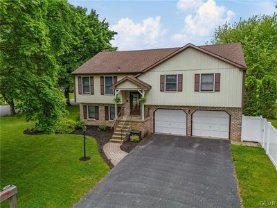 2007 Sunrise Dr, Allentown, PA, 18104