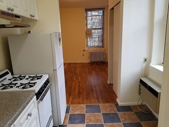4th image of 306 E 80th St APT 3C