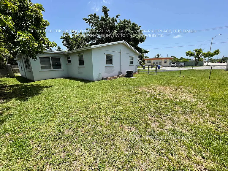 2021 SW 64th Ave — Photo 18