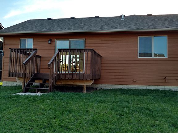 2nd image of 414 Macey Avenue