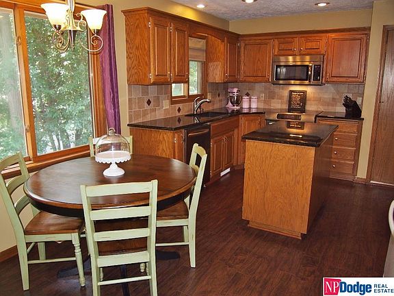 5th image of 13303 S Brookside Dr