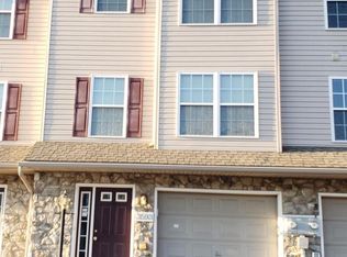 3593 Pinecrest Ct, Fayetteville, PA 17222