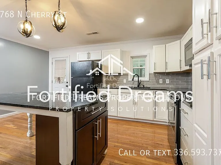 4768 N Cherry St — Photo 5