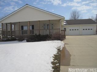531 6th St NW, Buffalo Lake, MN 55314