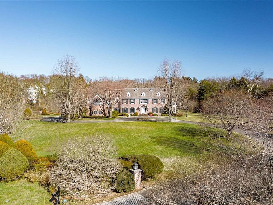 1st image of 11 Orchard Lane
