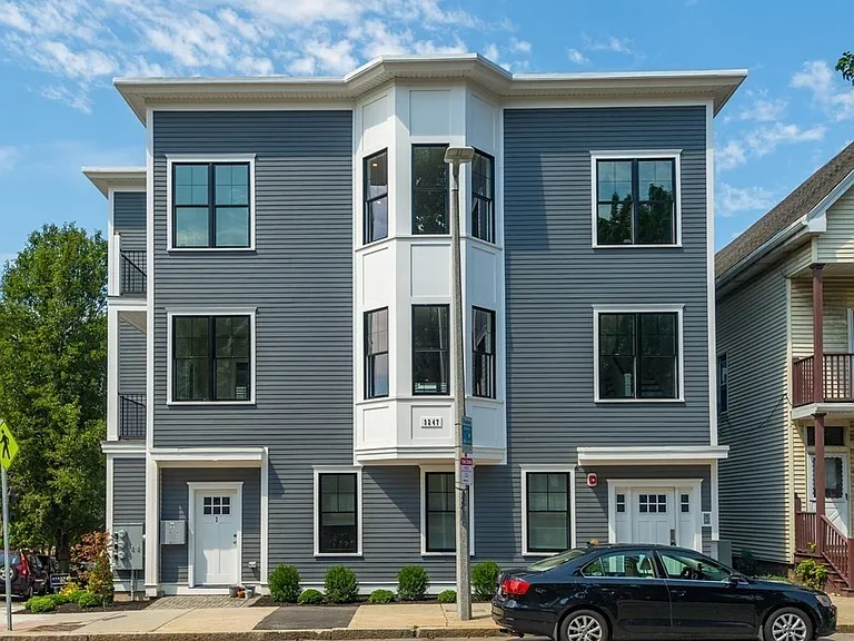 3247 Washington St #3 — Photo 7