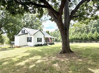 2935 Boones Cave Rd, Lexington, NC 27295