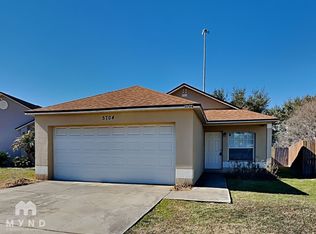 5704 English Oak Dr S, Jacksonville, FL 32244
