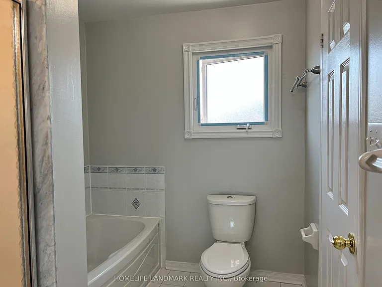 309 Bantry Ave — Photo 9