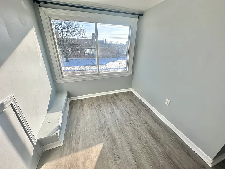 1751 Clara St — Photo 50