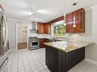 602 Middlebrooks Cir, Tallahassee, FL 32312