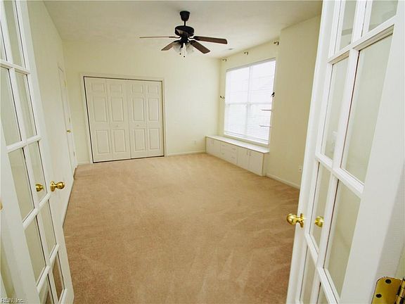 4th image of 5524 Summer Cres