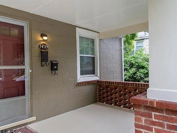 3rd image of 1419 Cherry Ave