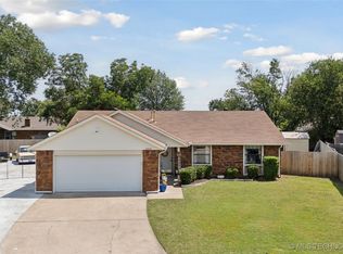 12105 E 76th Pl N, Owasso, OK 74055