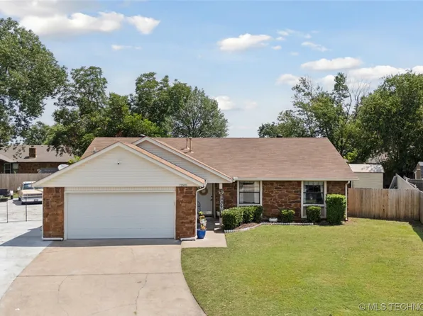 12105 E 76th Pl N, Owasso, OK 74055