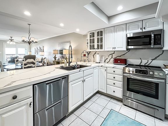3rd image of 3900 Gulf Blvd #602