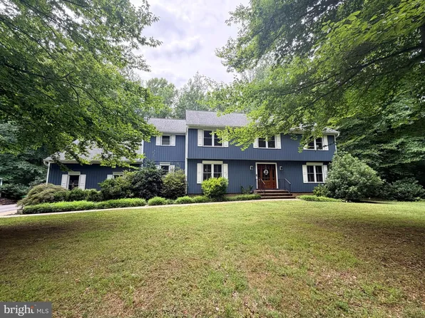 1717 Justin Dr, Gambrills, MD 21054