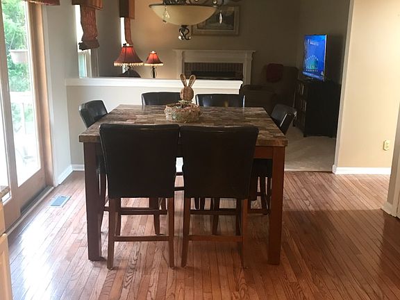 3rd image of 509 Blackbird Dr
