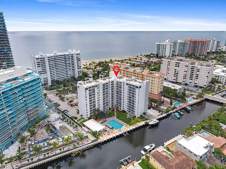 1391 S Ocean Blvd #906 — Photo 30