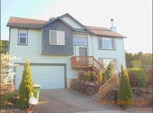 1008 SW 2nd Pl, Dundee, OR 97115
