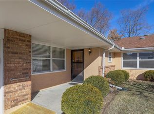 6126 Ash Ct, Raytown, MO 64133