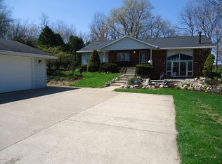 2453 Walton Rd, Niles, MI 49120