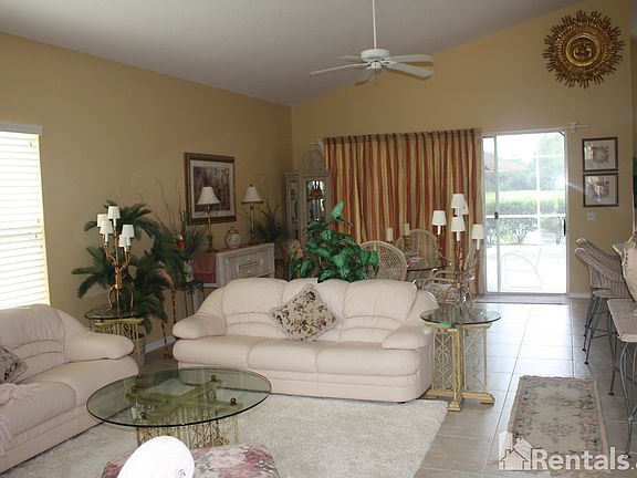 5th image of 904 Woodstream Ln