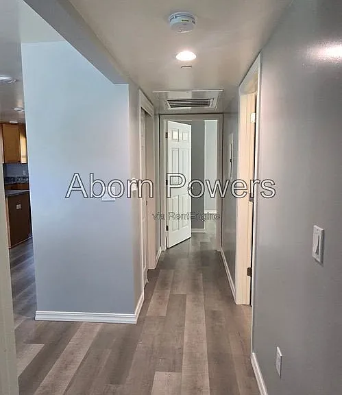 575 Racquet Way #B — Photo 12