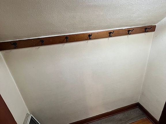 5th image of 502 S Duluth Ave #5