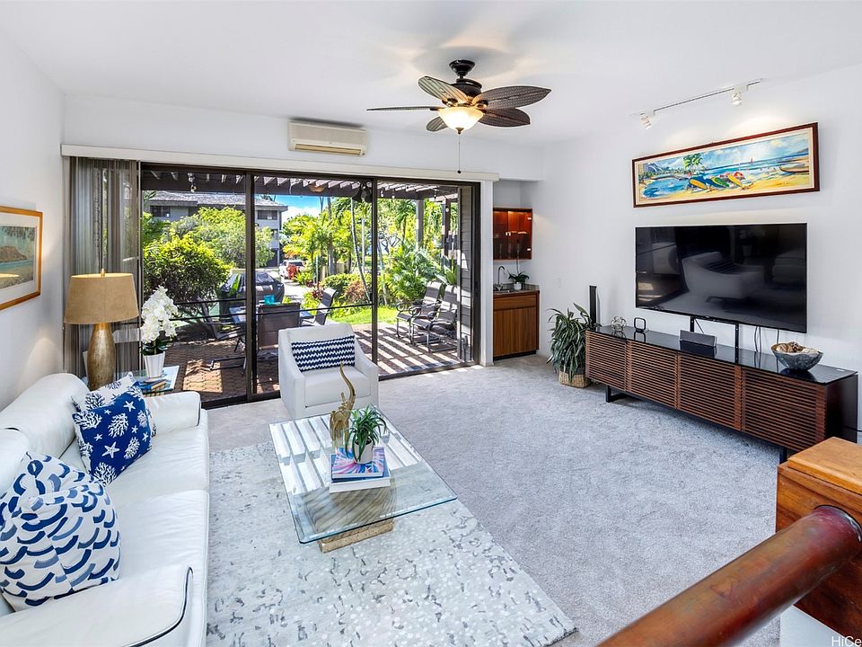 1st image of 123C Maunalua Ave #17