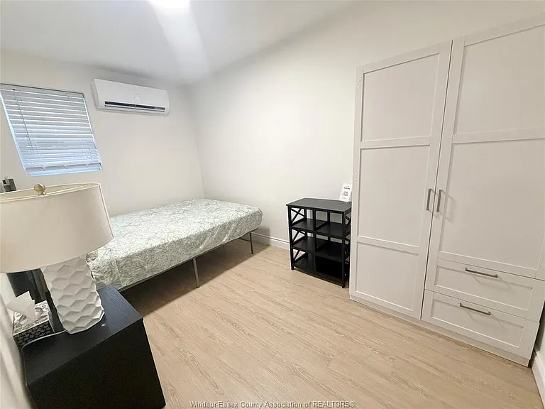 808 Ottawa St #2 — Photo 10