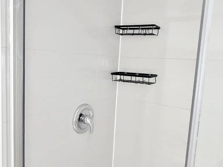 20 Hyacinth St #BASEMENT — Photo 8