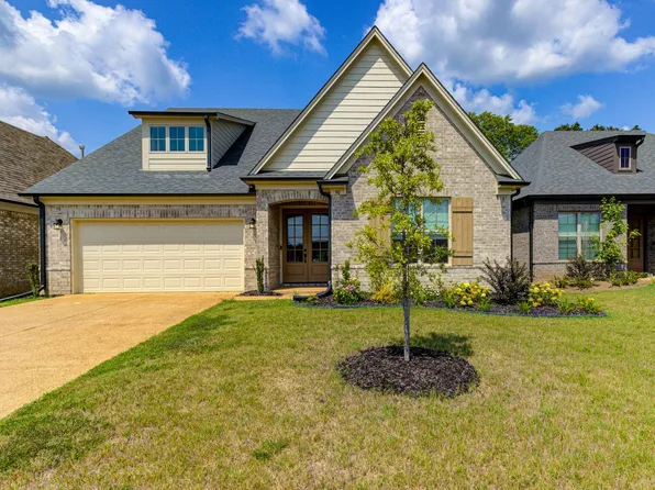 90 Dogwood Spring Dr, Oakland, TN 38060