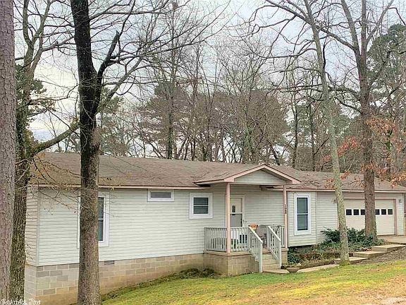 2nd image of 128 Ernestway St