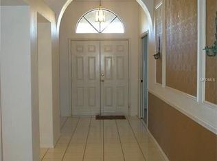 9613 Fox Hearst Rd, Tampa, FL 33647