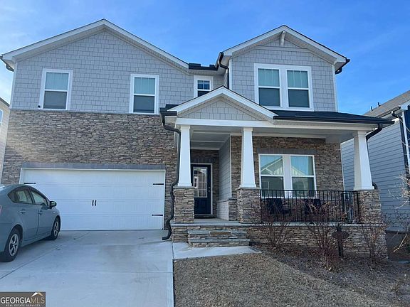 2nd image of 2032 Baron Manor Dr