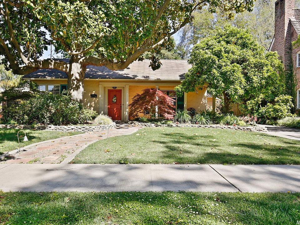 1st image of 212 S Crescent Ave