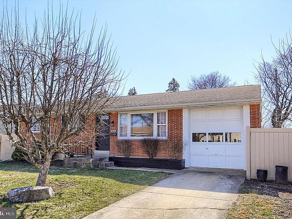 5th image of 4830 Brian Rd