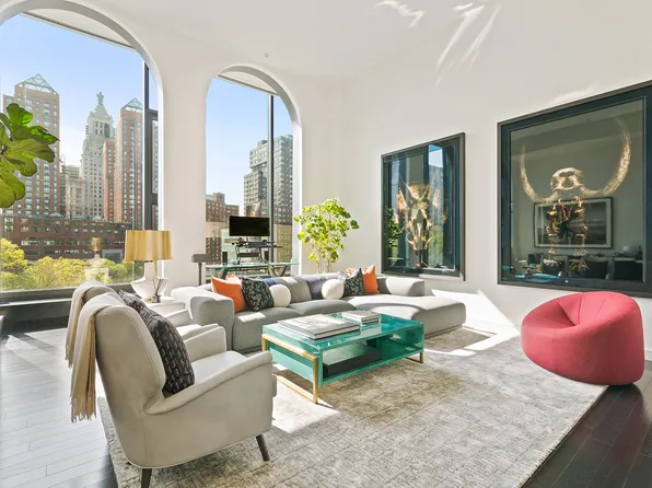 15 Union Square West 5A image 1 of 11