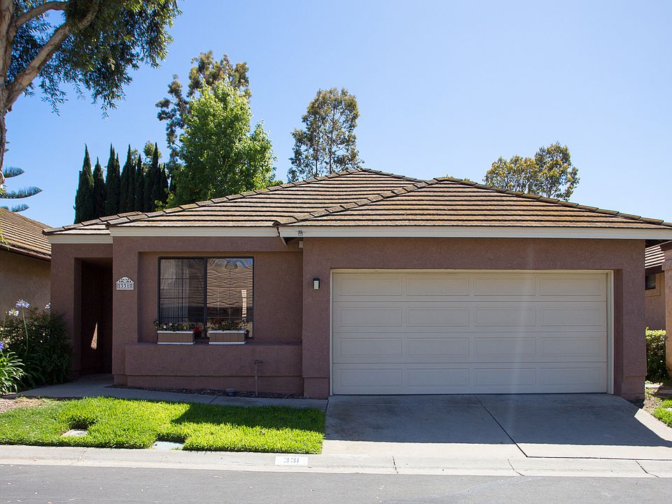 1st image of 331 Estancia Pl