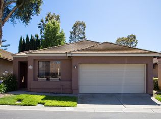 331 Estancia Pl, Camarillo, CA 93012