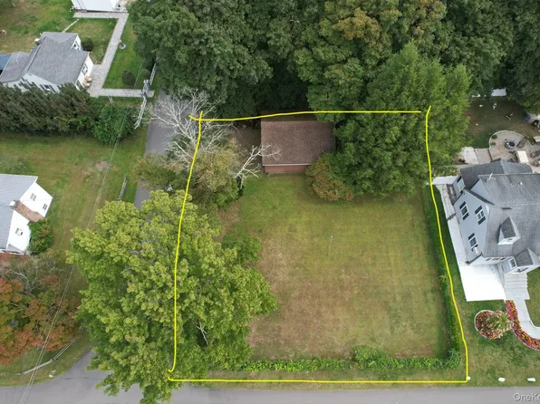 4 Lottie, Putnam Valley, NY 10512