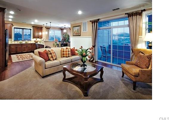 2nd image of 826 Brookside Ct #826