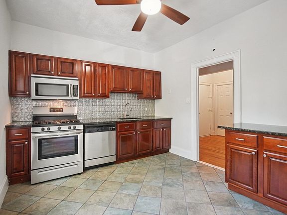 3rd image of 340 Fairmount Ave APT 110