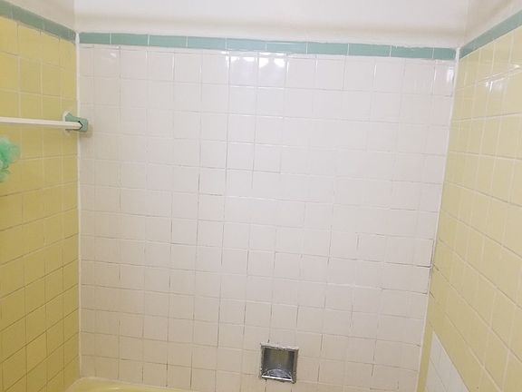 2nd image of 1276 E 85th St #1